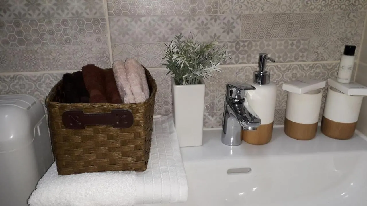 شقة Apartament Colosseum View بولا